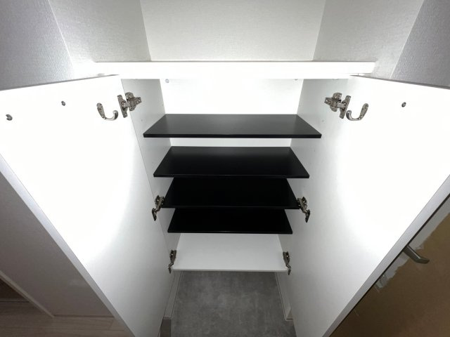セレニテ九条リアンの収納