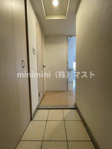 クラウンハイム上町台セントラル ラ・カーサの玄関|別号室参考写真