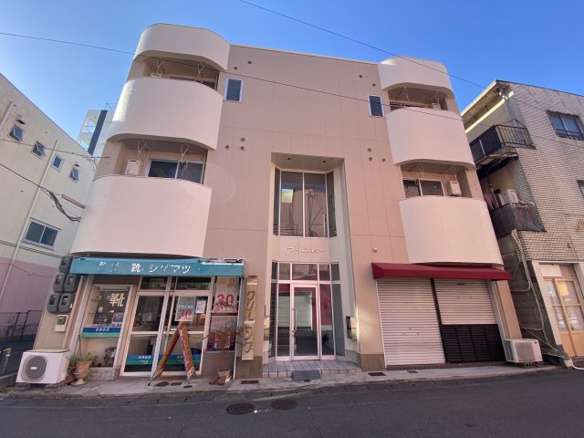 アーバンスター【10.000円キャッシュバック対象物件】