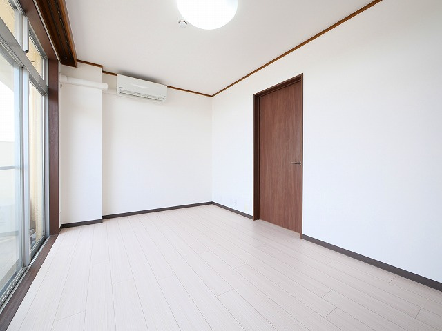 マンション　ヒライの洋室