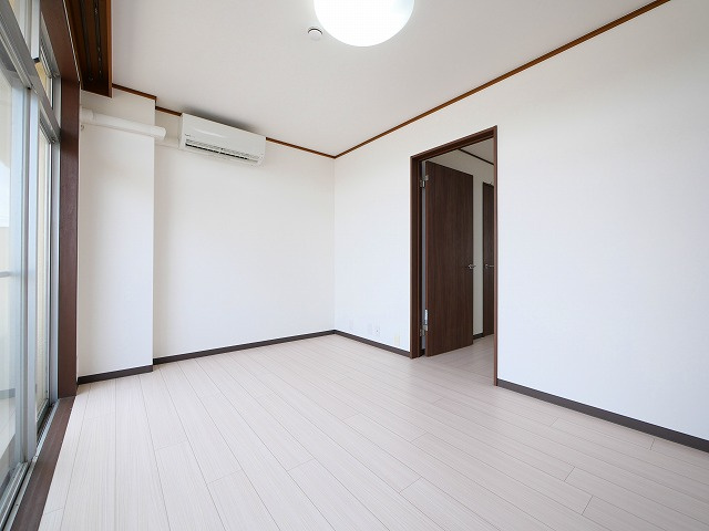 マンション　ヒライの洋室