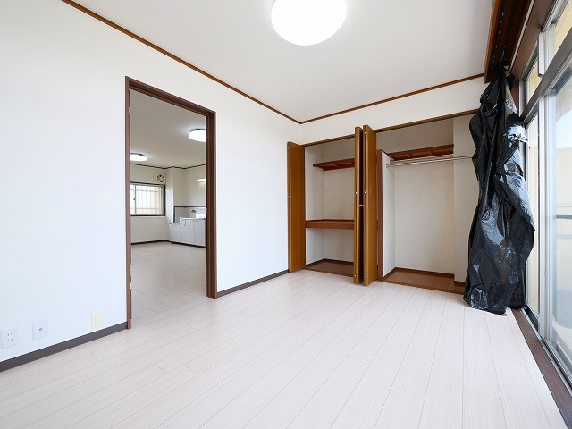 マンション　ヒライの洋室