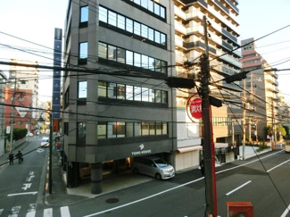 【周辺】 | 商業地域の一角です。