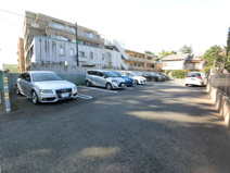 植草駐車場（コンパクトカー区画）の画像