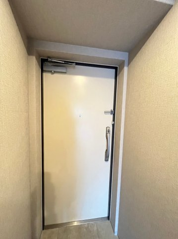 LIHITの玄関|明るい玄関です