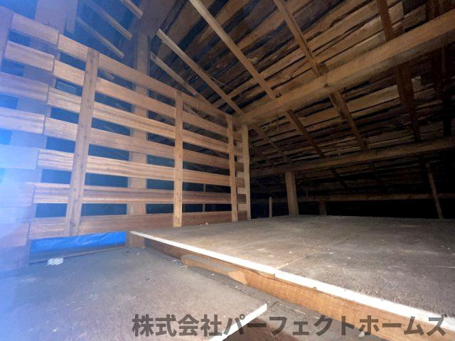 深野5丁目オーナーチェンジ戸建の収納|大きなスペースがあり、収納には困りません