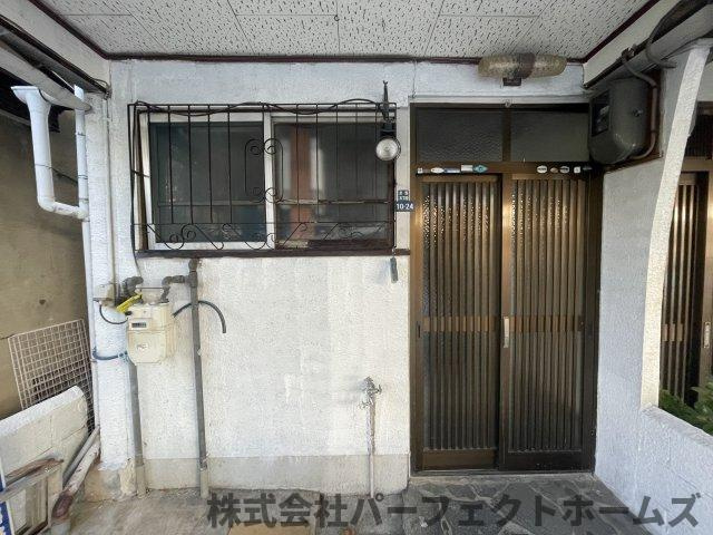 深野5丁目オーナーチェンジ戸建のエントランス