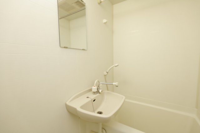 ピークシーダーの収納|写真は302号室のもの、同タイプです。