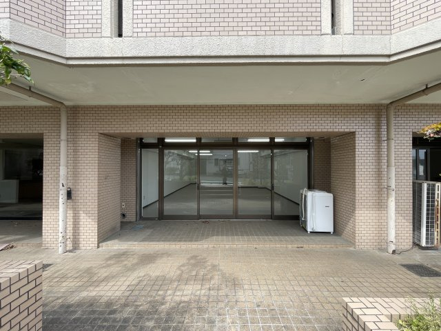 リアライズ城北のエントランス