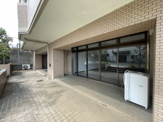 リアライズ城北のエントランス