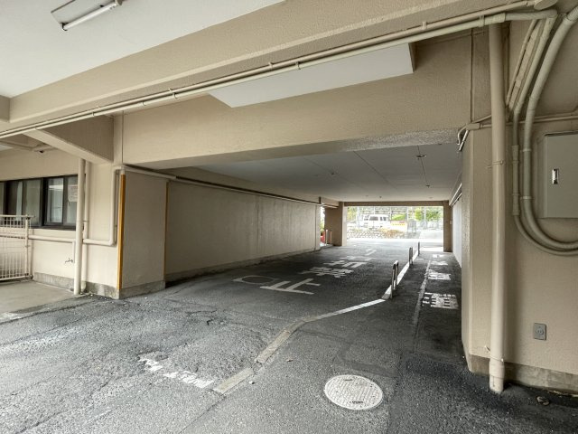 リアライズ城北の駐車場