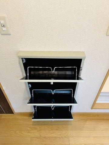 仲介手数料0円！BELLAGIO井深の収納