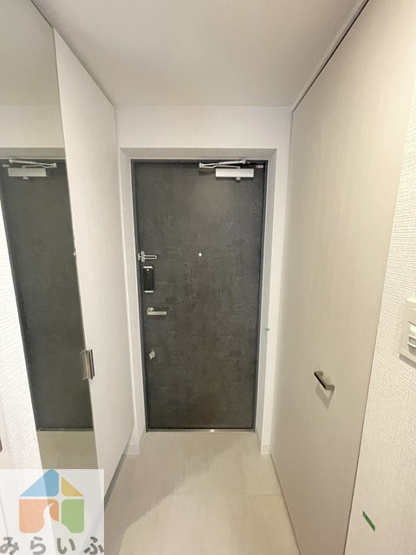 【玄関】 | エスリード今池ルミナス