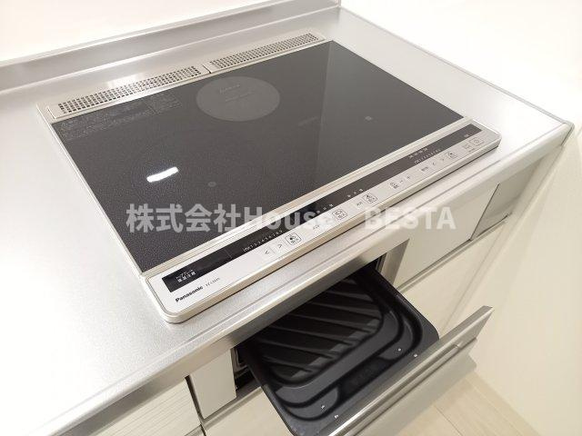 フォレストクリエオーレ中島通のキッチン