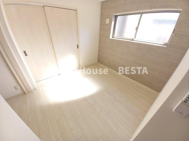 フォレストクリエオーレ中島通の居間・リビング