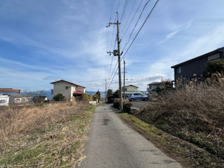 【前面道路含む現地写真】
