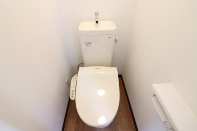 【トイレ】 | 鈴木マンション | ゆったりとした空間のトイレです