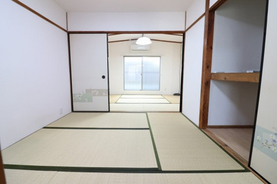 【和室】 | 鈴木マンション | 畳の上でゆっくりとくつろげる和室です