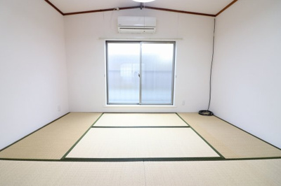 【寝室】 | 鈴木マンション | 和室です
