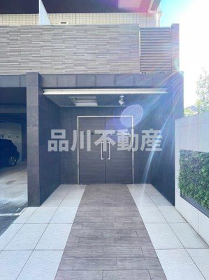 【エントランス】 | ジェノヴィア仲池上グリーンウォール | 建物の内部です