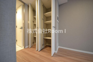 【収納】 | S‐RESIDENCE大阪上本町 | ちょっとした収納スペースも充実しています