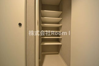【玄関】 | S‐RESIDENCE大阪上本町 | 明るい玄関です