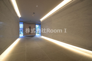 【ロビー】 | S‐RESIDENCE大阪上本町 | 清潔なロビーです