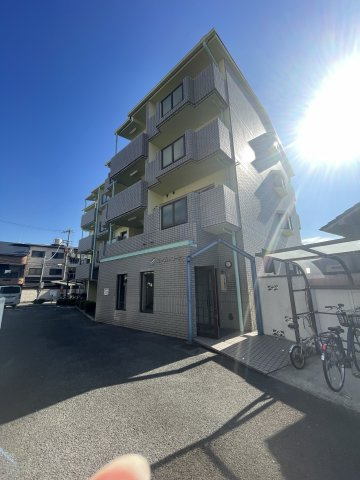 マーブルコートの外観