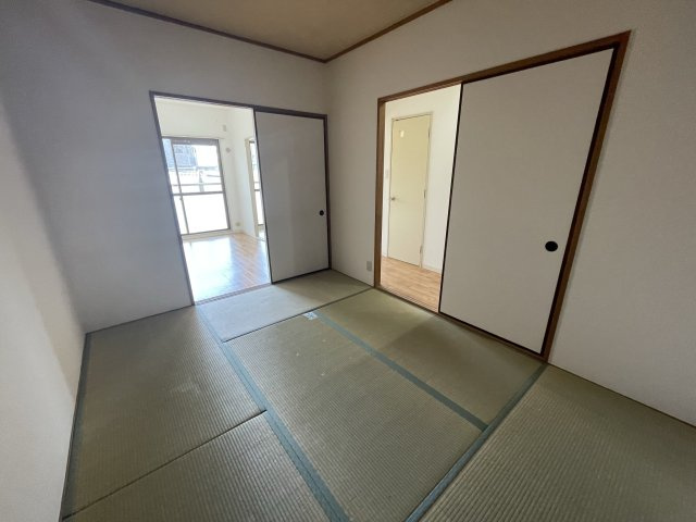 マーブルコートの和室