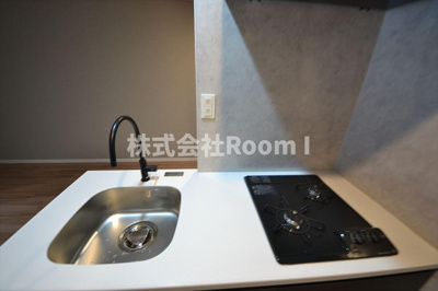 【キッチン】 | S‐RESIDENCE大阪上本町 | コンパクトなキッチンで掃除もラクラク