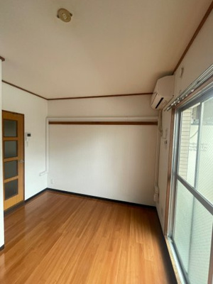 【洋室】 | プレリュード東高宮 | 別号室の写真になります。現況優先。