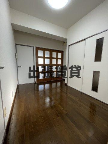 仲介手数料0円！グレースイナガキの居間・リビング