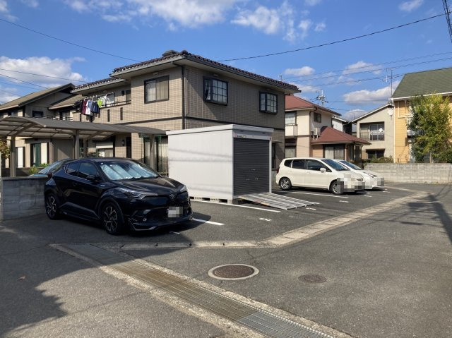 日吉町月極駐車場
