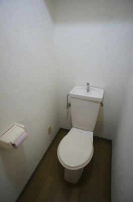 【トイレ】 | ステイタスマンション吉塚 | 別号室の写真になります。現況優先。