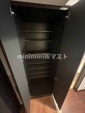 プレジオ難波の収納