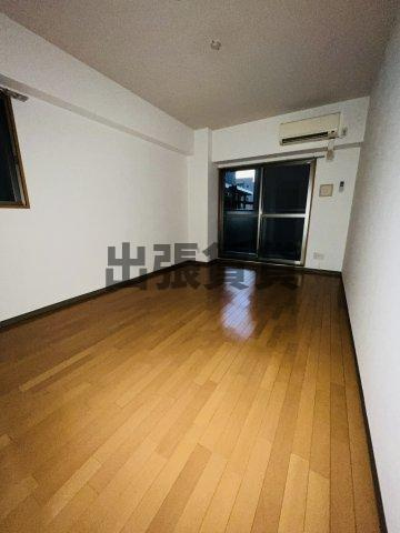 仲介手数料0円！SMILE CITY Mの居間・リビング