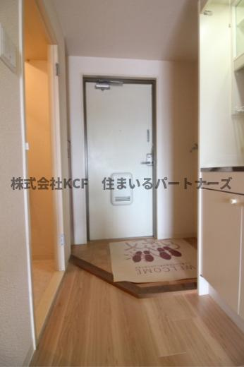 第2秋葉ビルの玄関