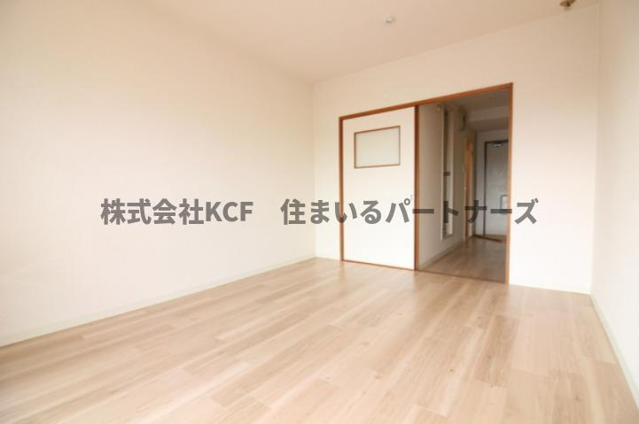 第2秋葉ビルの居間・リビング