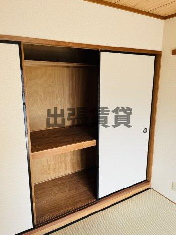 フォーザック鳥居通の収納