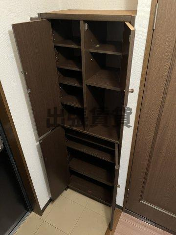 フォーザック鳥居通の収納