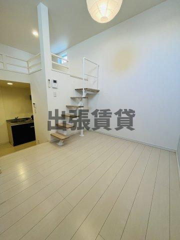 仲介手数料0円！Courgeの居間・リビング