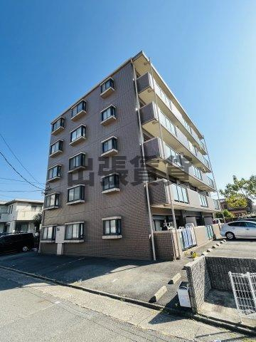 仲介手数料0円！リエス中村公園西の外観
