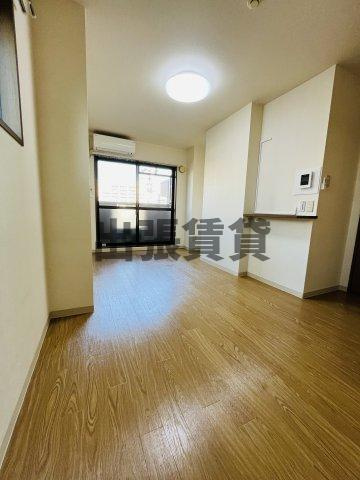 仲介手数料0円！ルミエール大曽根の居間・リビング