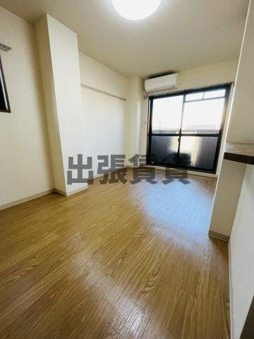 仲介手数料0円！ルミエール大曽根の居間・リビング