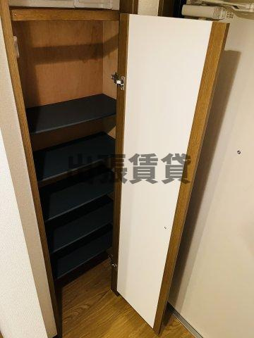 仲介手数料0円！ルミエール大曽根の収納