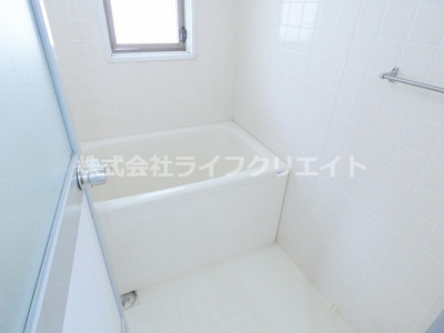 【浴室】 | オペラハウス | ※別号室のイメージ写真です。