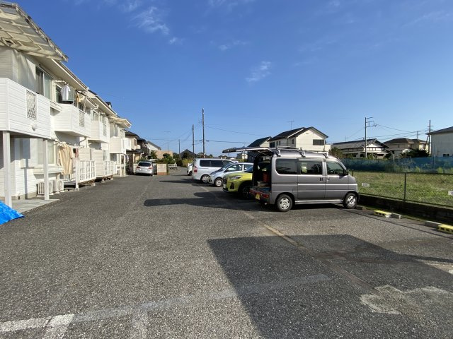 ＣＡＳＡ　ＴＡＲＯの駐車場