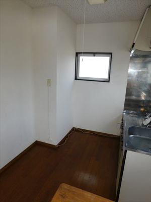 【居間・リビング】 | メゾンエポック飯盛山