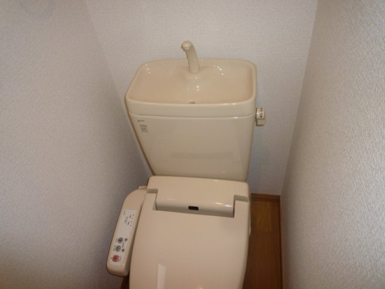 【トイレ】 | ピュア別府南七番館