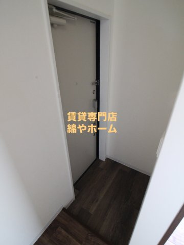 L.fino岸里WESTの玄関|シンプルで使いやすい玄関です